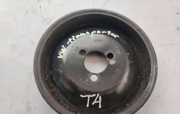 Volkswagen Crafter Power steering pump pulley 074121031