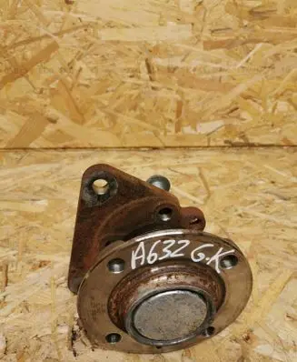 Opel Corsa F Rear wheel hub 9822539980