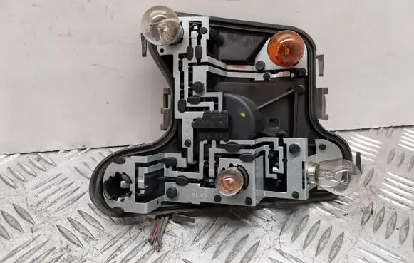 Audi A4 S4 B6 8E 8H Tail light part 153948