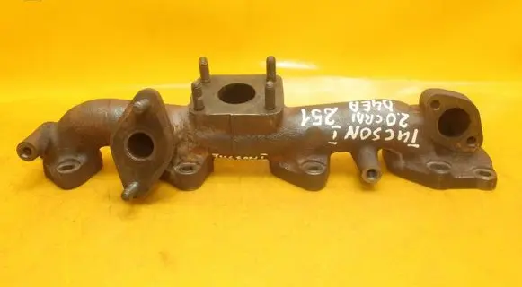 Hyundai Tucson JM Exhaust manifold 251
