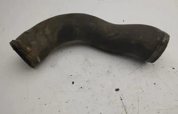 Volvo XC60 Intercooler hose/pipe
