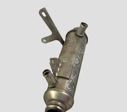 Opel Zafira B EGR valve cooler 55203716