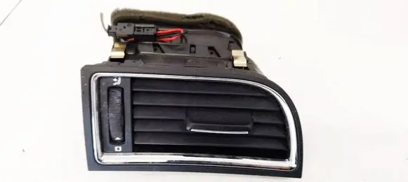Skoda Superb B6 (3T) Dash center air vent grill 3T0819702