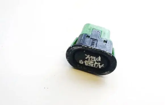 Saab 9-5 Fuel tank opening switch 4617544 156797