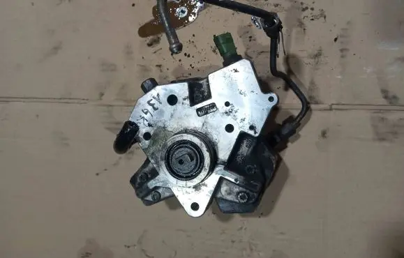 Volvo C30 Fuel injection high pressure pump 30756125 12804 0445210111