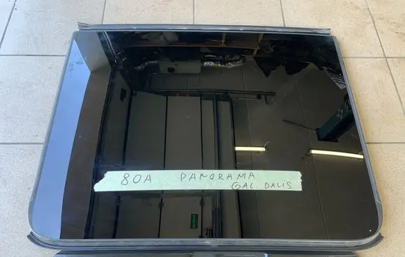 Audi Q5 SQ5 Sunroof glass 80A877056