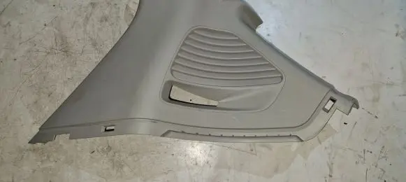 Ford C-MAX II (D)pillar trim (top) AM51R280C47