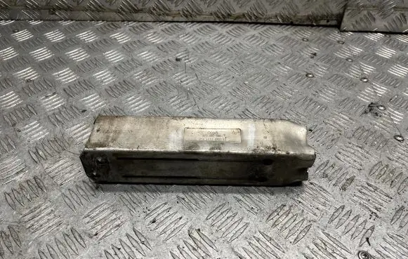 Audi A6 S6 C6 4F Front bumper mounting bracket 4F0807133 606360