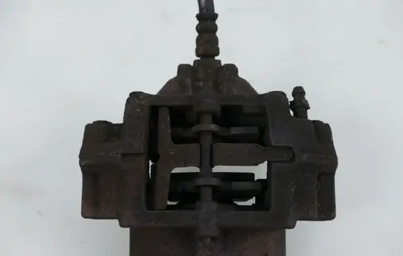 Mercedes-Benz SLK R170 Rear brake caliper