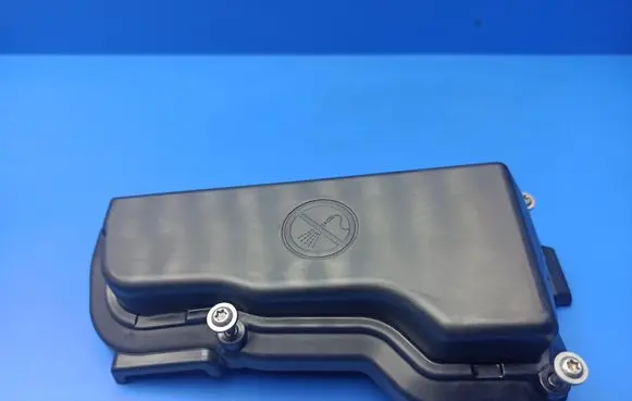 BMW 5 F10 F11 Fuse box cover 7555155 12907555155 58650910