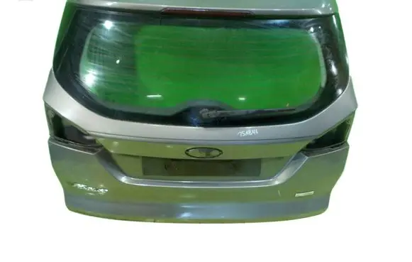 Ford Focus Tailgate/trunk/boot lid 15AB46
