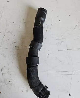 Land Rover Range Rover Sport L320 Engine coolant pipe/hose 6H4Q9N271