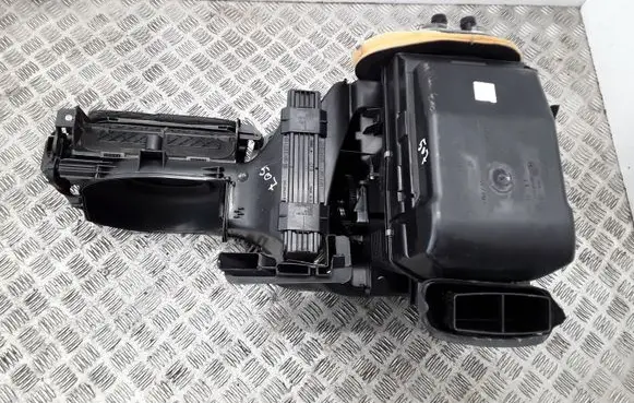 Seat Ibiza III (6L) Interior heater climate box assembly housing 6Q0819422B 6Q0819422 6Q0815391