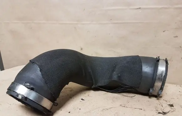 Audi A5 8T 8F Intercooler hose/pipe 8K0145737H