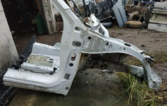 Honda Civic X Front quarter panel 