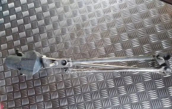 Ford Focus Front wiper linkage and motor 1395106486