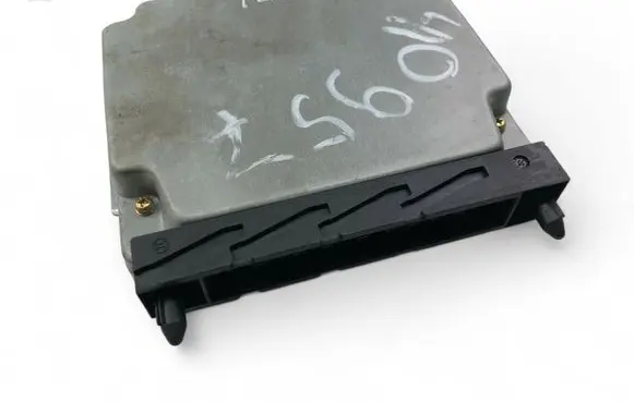 Volvo S80 Engine control unit/module 08627471A