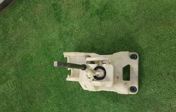 Hyundai i30 Gear shift rod 43700-F2100