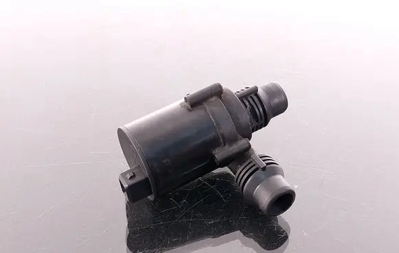 BMW X5 E70 Electric auxiliary coolant/water pump 702078340 6411919708501