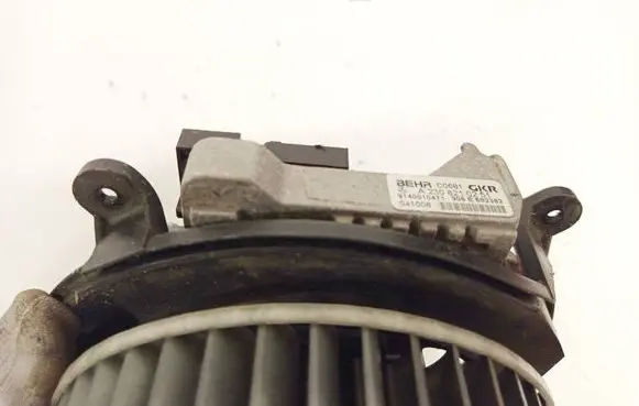 Mercedes-Benz E W211 Heater blower motor/fan resistor a2308210251 9140010471