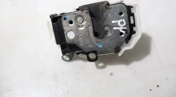 Ford Ka Front door lock