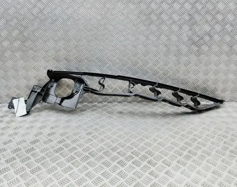 BMW X6 E71 Fender mounting bracket 7157989