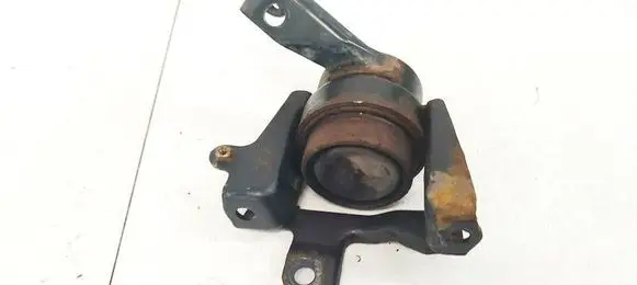 Toyota Corolla Verso AR10 Engine mount bracket
