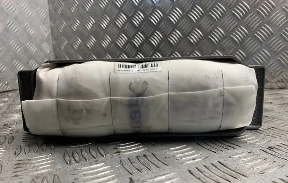 Audi A6 S6 C6 4F Passenger airbag 4F1880204G