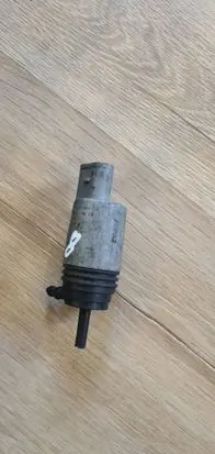 Windscreen/windshield washer pump
