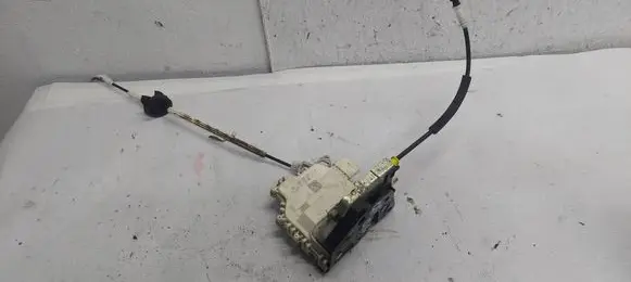 Audi Q5 SQ5 Rear door lock 8K0839016