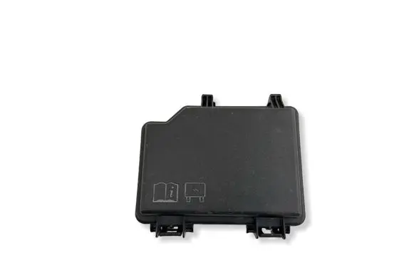 Land Rover Evoque II Fuse box cover K8D214A076AD