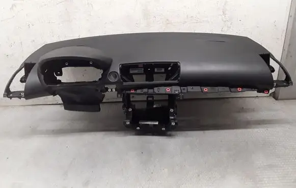 BMW 1 E81 E87 Dashboard