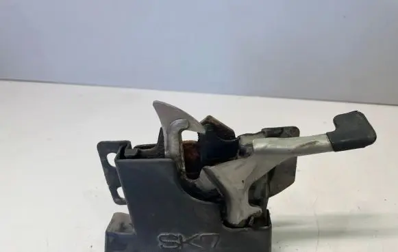 Honda CR-V Engine bonnet/hood lock/catch