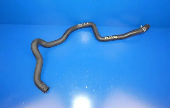 Volvo XC90 Engine coolant pipe/hose 31338391