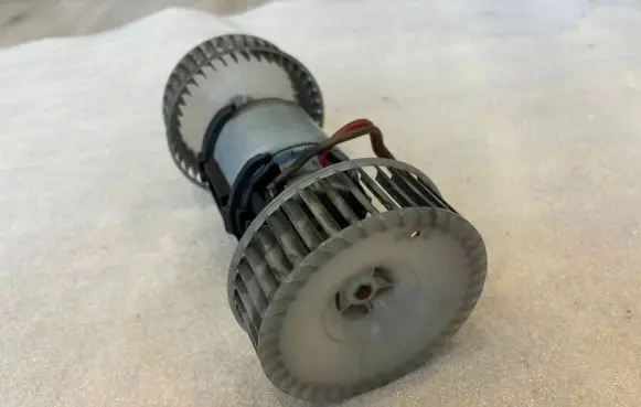 Mercedes-Benz S W221 Heater fan/blower 0130101504