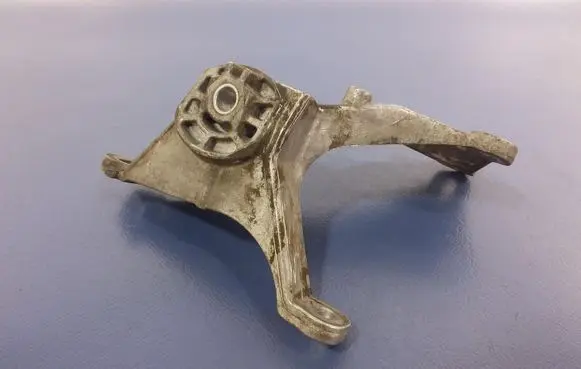 Audi A8 S8 D4 4H Gearbox mounting bracket 4H0399114E