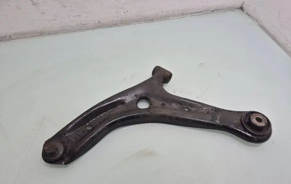 Ford Fiesta Front lower control arm/wishbone 