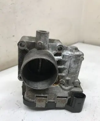 Fiat Punto (188) Throttle valve
