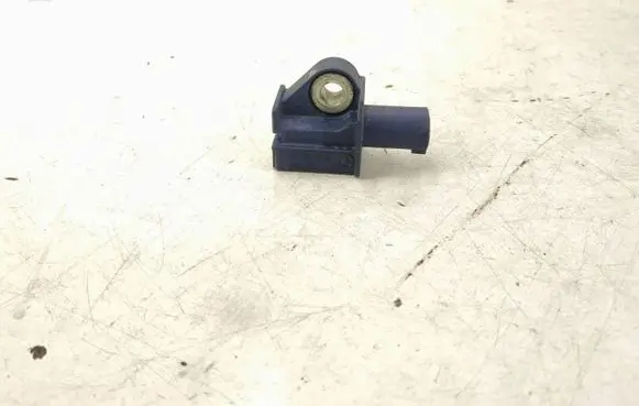 Mercedes-Benz C W204 Airbag deployment crash/impact sensor 2048201985 2128204926