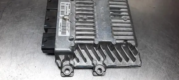 Citroen C5 Engine control unit/module ECU
