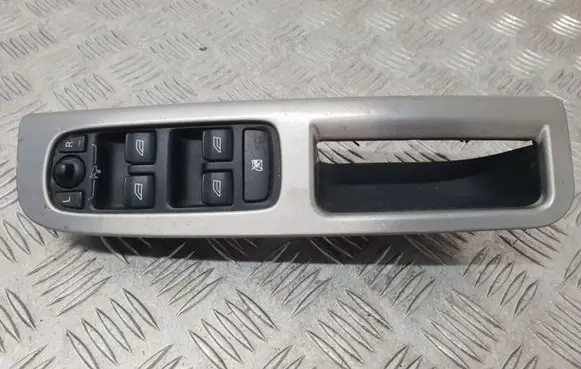 Volvo V50 Electric window control switch 30710787