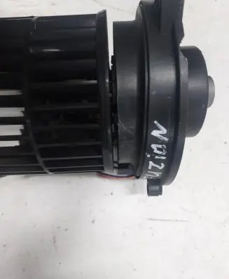 Ford Fusion Heater fan/blower 99981H963