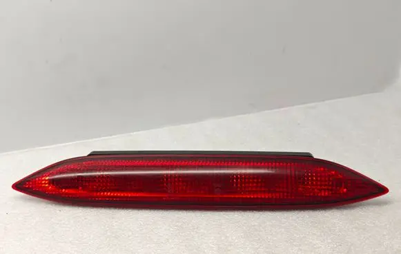 Mitsubishi Colt Third/center stoplight MR957379 27940002
