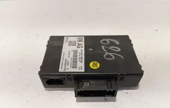 Audi A8 S8 D4 4H Gateway control module 4H0907468AE