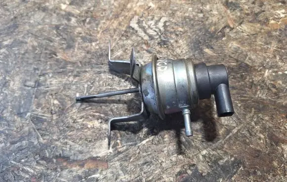 Chevrolet Captiva Turbo solenoid valve B09-0050