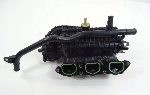 Volkswagen T-Roc Intake manifold 04C145749A