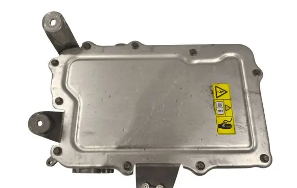 Tesla Model S Current control relay 105989100E 0319AB0016135