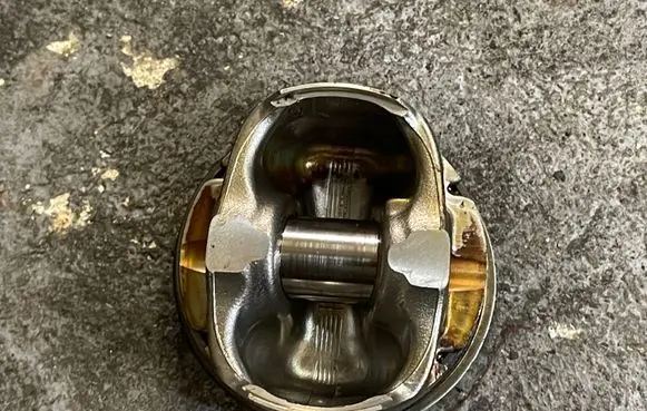 BMW 3 E92 E93 Piston 7561698 81967
