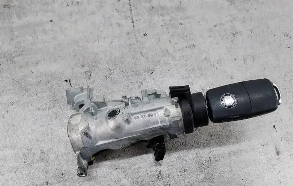 Skoda Octavia Mk2 (1Z) Ignition lock 1K0905851B