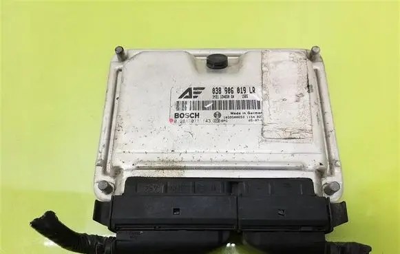 Ford Galaxy Engine control unit/module 0281011143